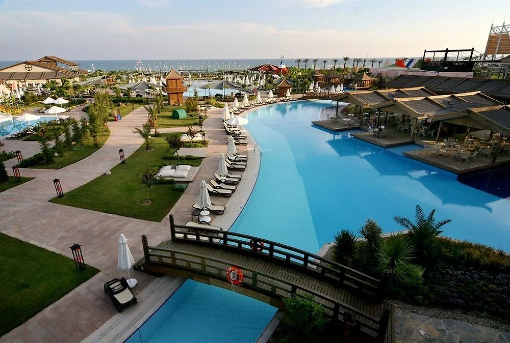 Limak Lara Deluxe Hotel & Resort Antalya 5*,