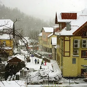 https://centrum-karkonoszy.karpacz-hotel.com