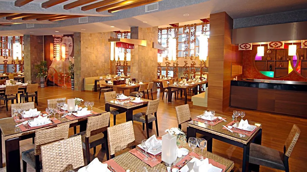 Limak Lara Deluxe Hotel & Resort Antalya