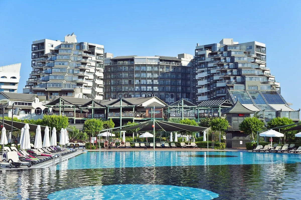 Limak Lara Deluxe Hotel & Resort Antalya 5*,