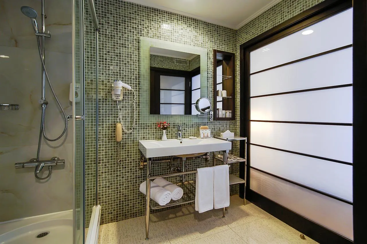 Limak Lara Deluxe Hotel & Resort Antalya