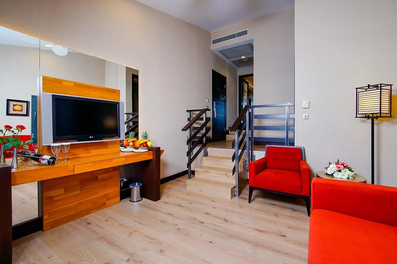 Limak Lara Deluxe Hotel & Resort Antalya